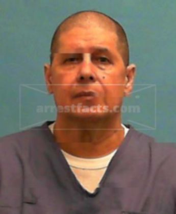 Gernaro J Deleon