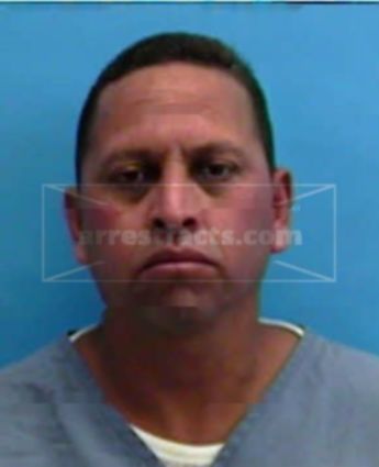 Jose L Valencia Mena
