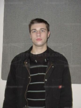 Jeremy D Finnel
