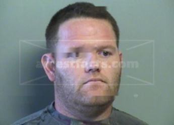 Dustin Everett Jones
