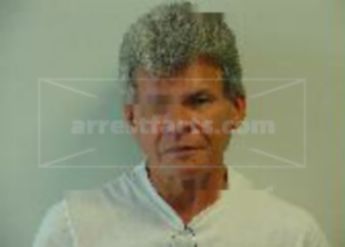 Robert Santiago