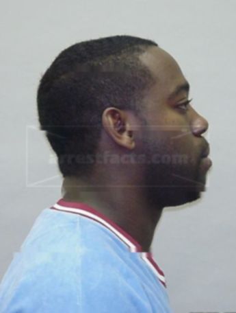 Clifton R Searcy