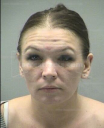 Sarah J Mcknight