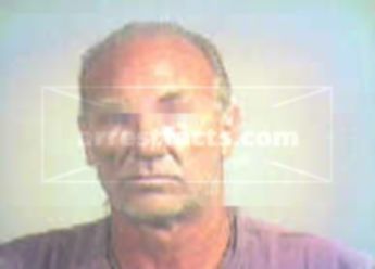 Noel K Labianco