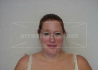 Nicole M Felten
