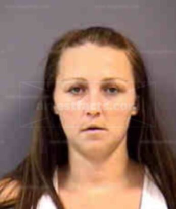 Jaclyn Noel Loratto