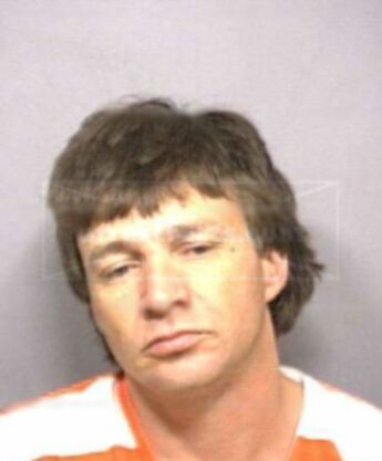 Timothy D Everitt