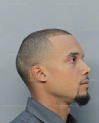 Eduardo Lorenzo Colbourne