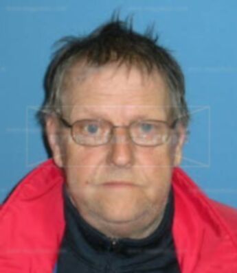 Lloyd R Knapp