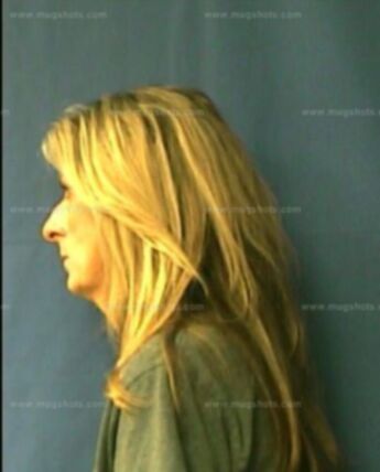 Michelle D Horne