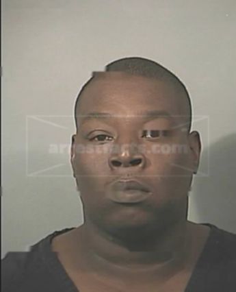 Derrick L Hamilton
