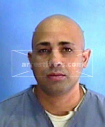 Franklin G Estrella