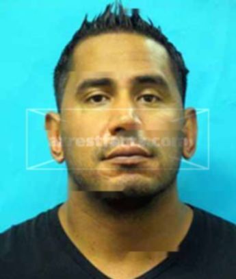 Gabriel D Casco