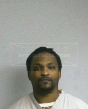 Jerome R Hooks