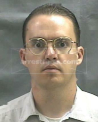 Brent D Ullery