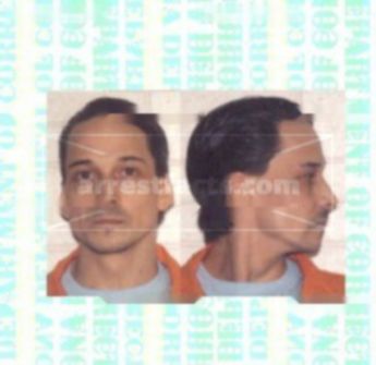 Mark E Gjertson