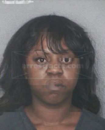 Lakisha Pierce
