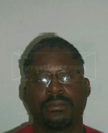 Charlie L Banks