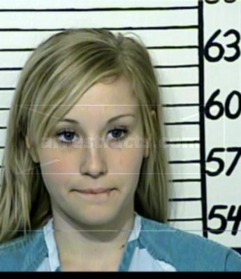 Lesley Renae Holzinger