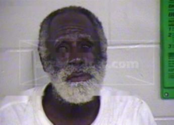 Earl F Daniels