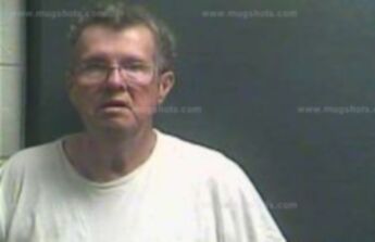 Kenneth Russell Warren