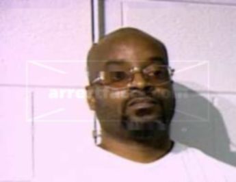 Robert E Oglesby