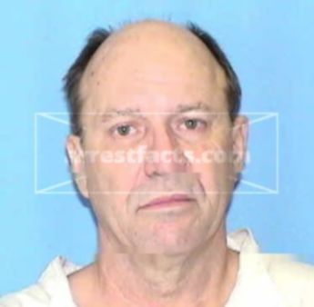 Charles R Earle Jr