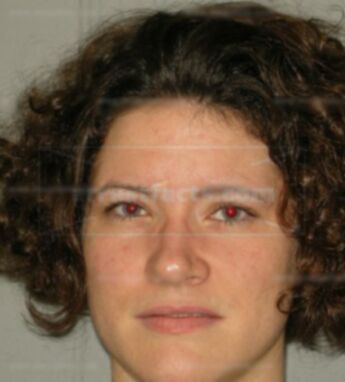 Amanda L Davis