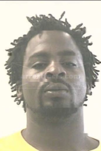 Taquez Mentrae Moore