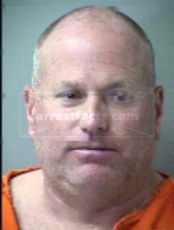 Michael Lee Pelter