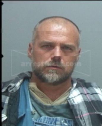 Bradley Russell Squires