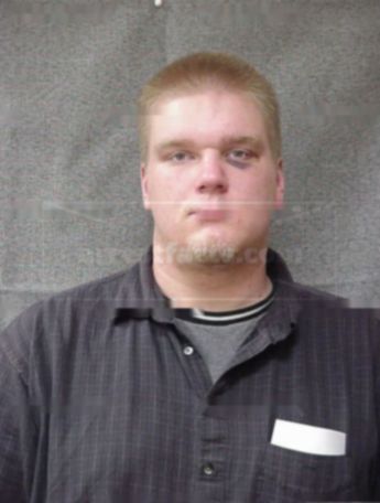 Aaron J Diercks