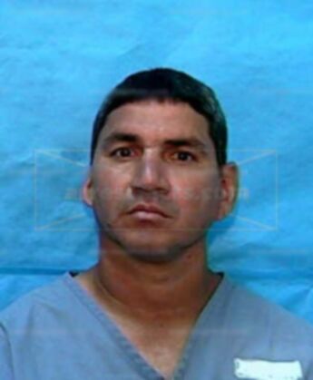 Richard E Salinas