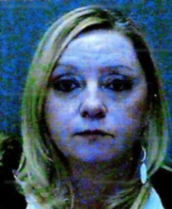 Lori J Snyder