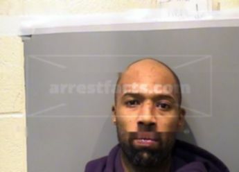 Orlando D Lewis