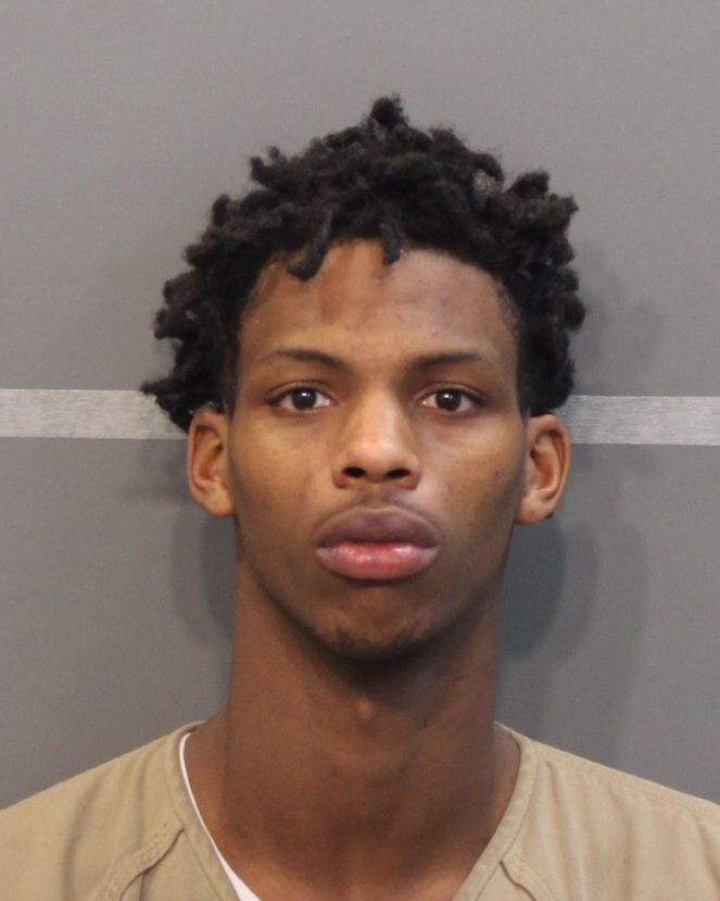 Donovan Z Savoy