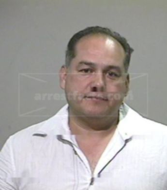 Bernard Cisneros