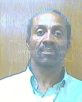 Lonnie L Hunt