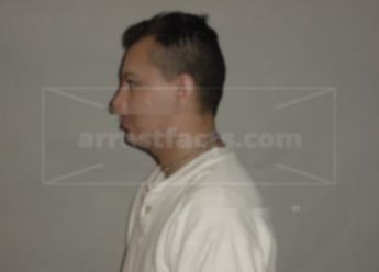 Oscar P Benitez
