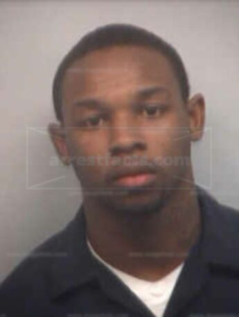 Quintavius D Dunnigan