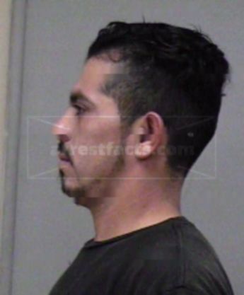 Lorenzo A Hernandez