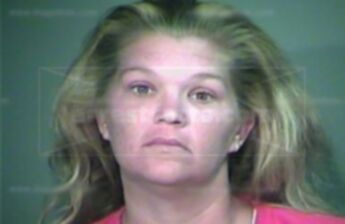 Christal D Kinlser