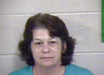 Tracy L Gibson