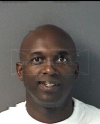 Wade Leshawn Thompson