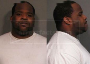 Davariol Carlos Liggins