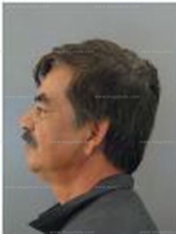 Oscar Flores Gomez