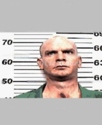 Johnny W Holt