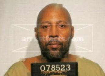 Willie L Williamson