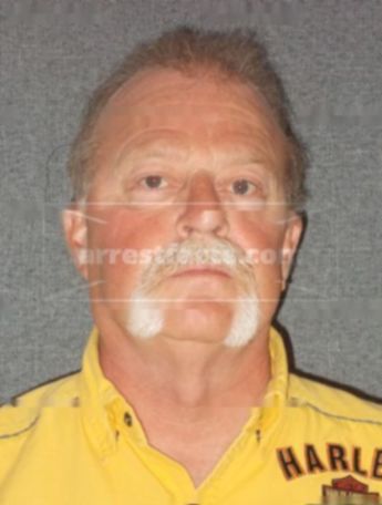 Lyle D Downing
