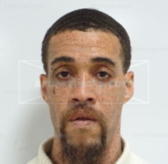 Romondis Tyron Thompson
